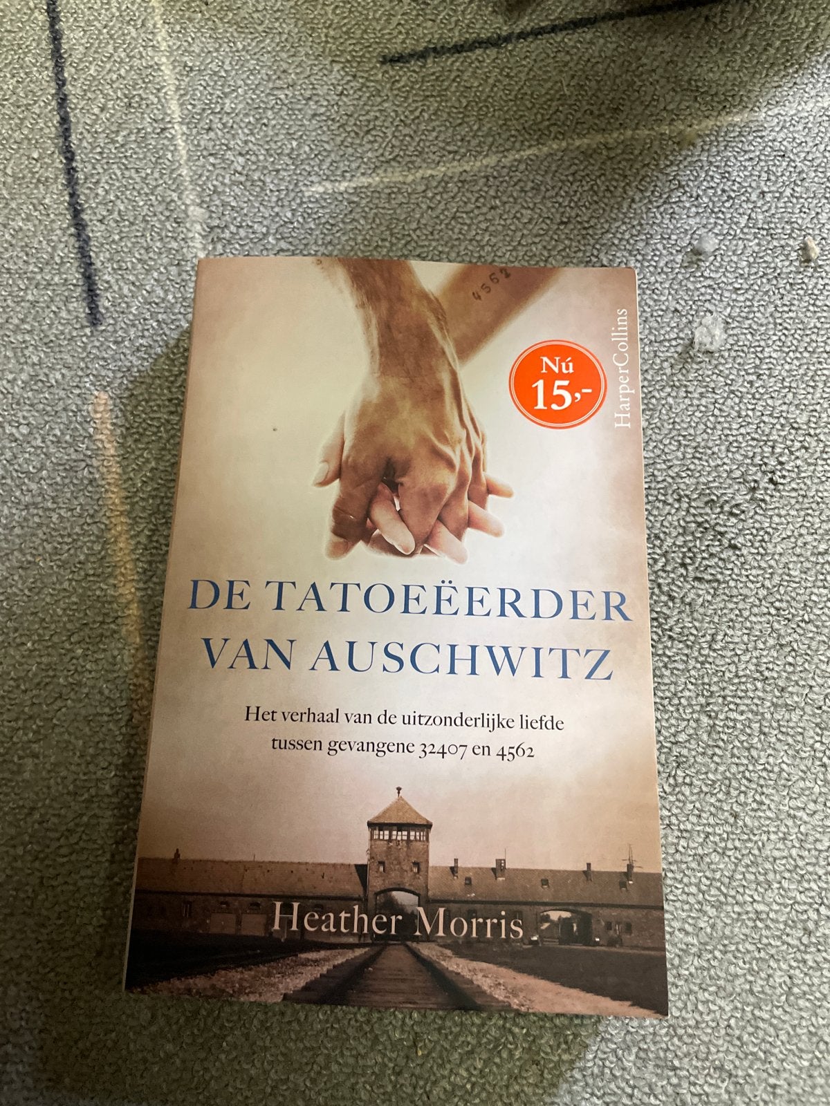 De Tatoeëerder van Auschwitz - Heather Morris, Ophalen of Verzenden, Gelezen, Nederland