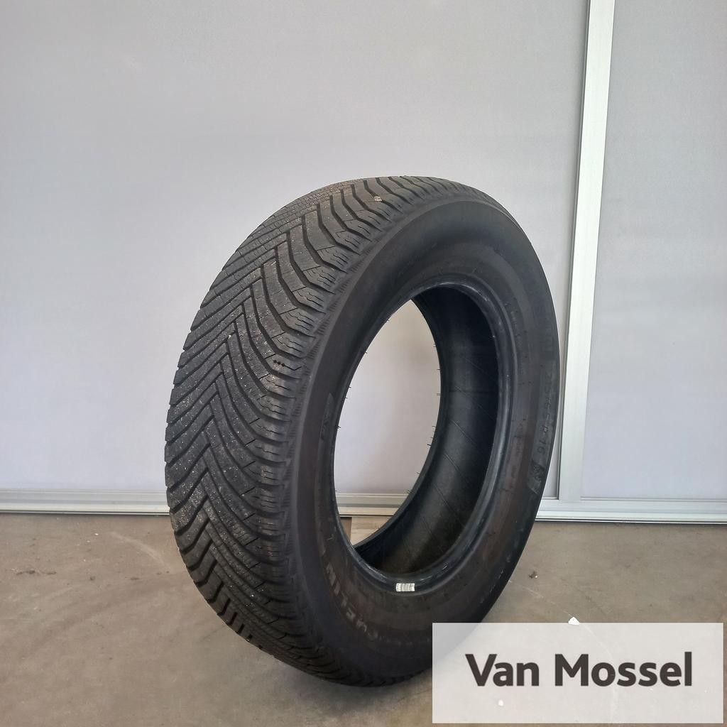 Michelin Alpin 7 215/65/R16 98H, Auto-onderdelen, Banden en Velgen, -, Band(en), Gebruikt, 215 mm