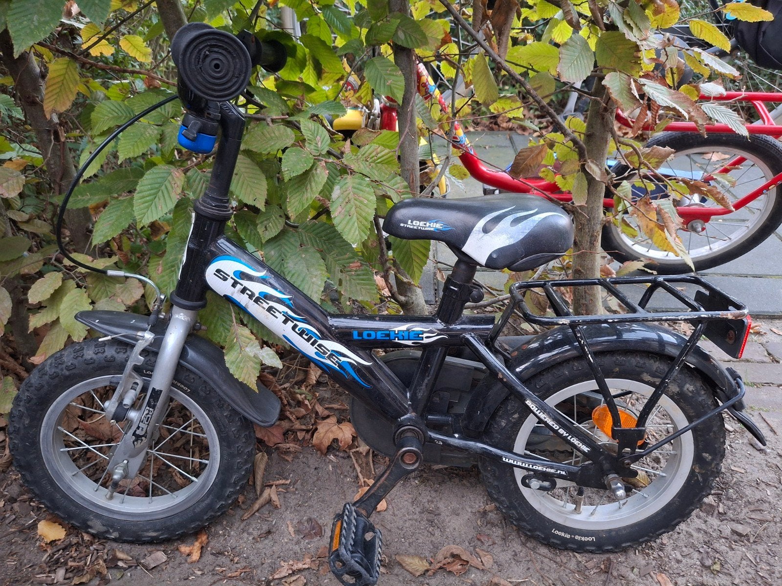Loekie Streetwise kinderfiets 12 inch, Ophalen, Gebruikt, Velgrem, Loekie