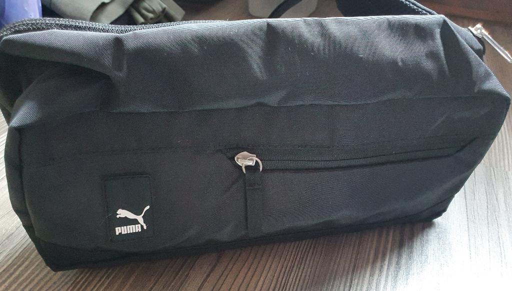 nier tas Puma 33x18, Sieraden, Tassen en Uiterlijk, Ophalen of Verzenden, Nieuw, Handtas