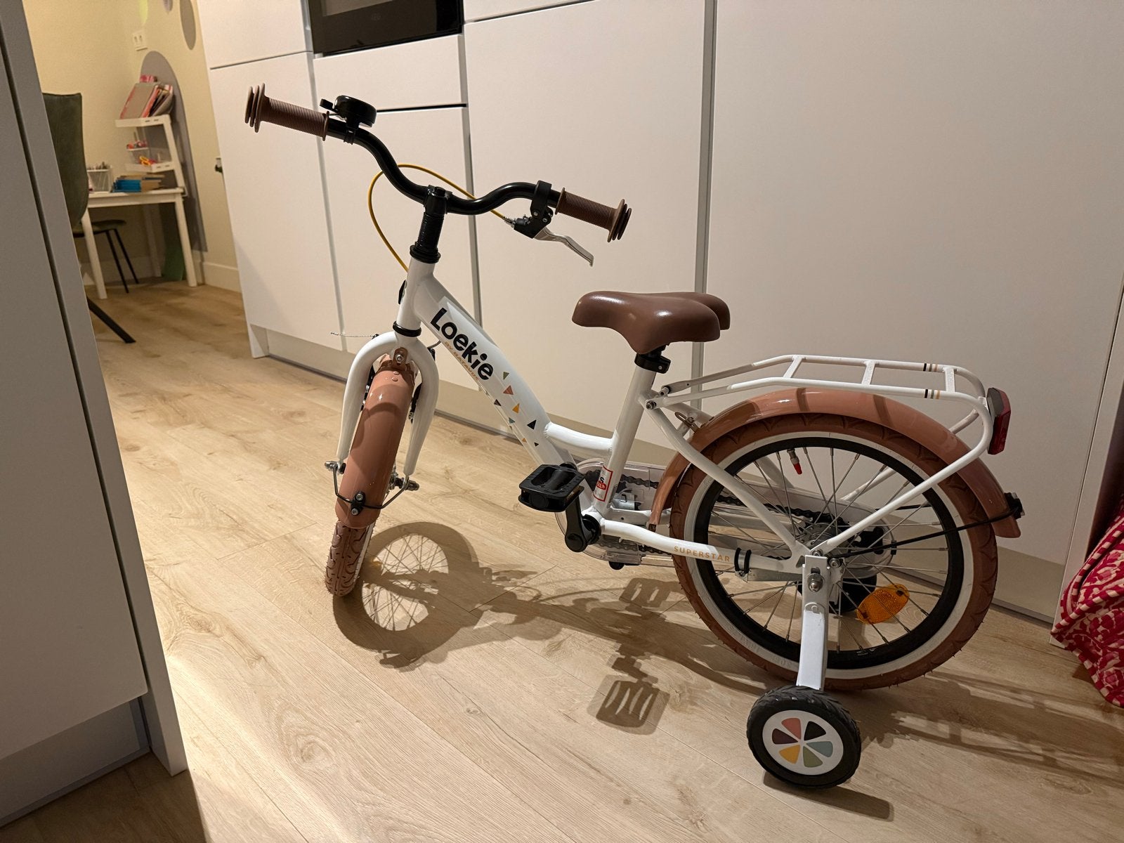 Loekie Superstar 16 inch kinderfiets wit met zijwieltjes, Ophalen, Terugtraprem, Zijwieltjes, 16 tot 20 inch