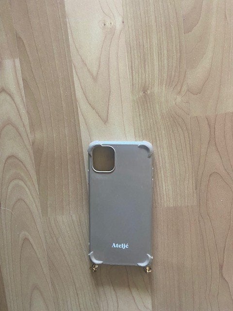 Hoesje Iphone 11 Atelje - Caramel, Ophalen of Verzenden, Gebruikt, IPhone 11