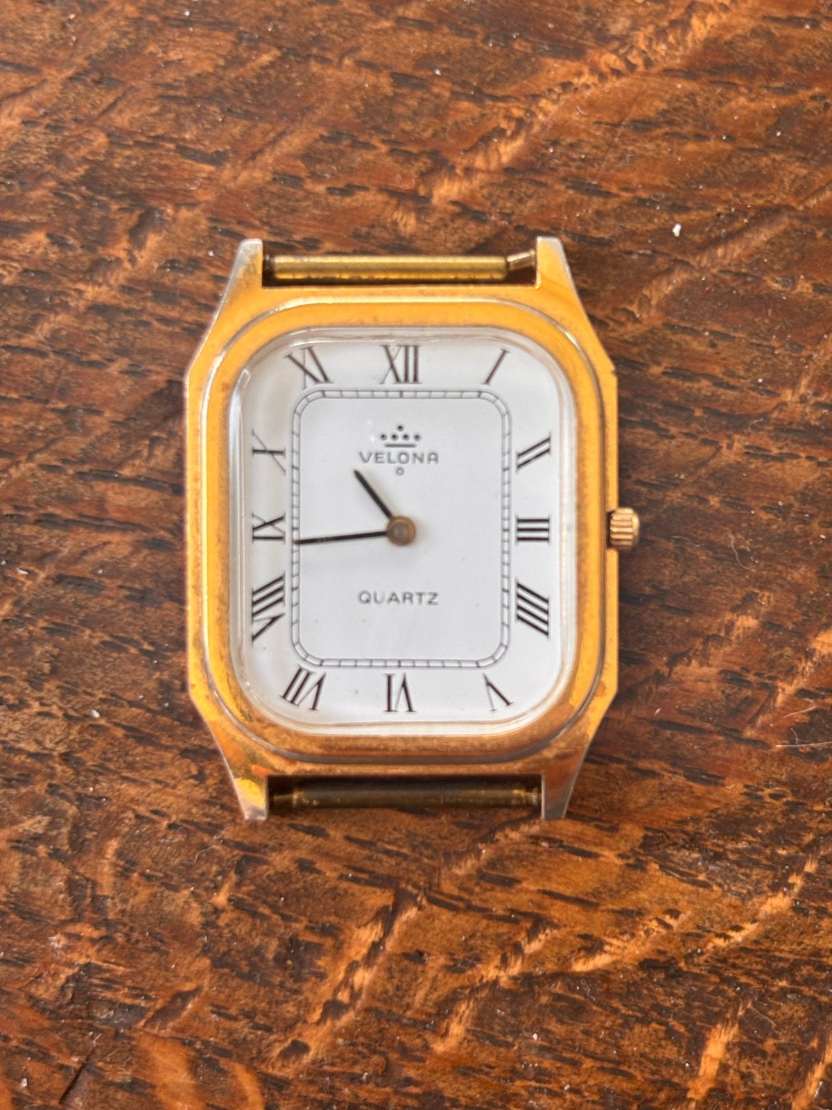 Velona Quartz Horloge - Klassiek Design, Overige merken, Overige materialen, Gebruikt, Polshorloge