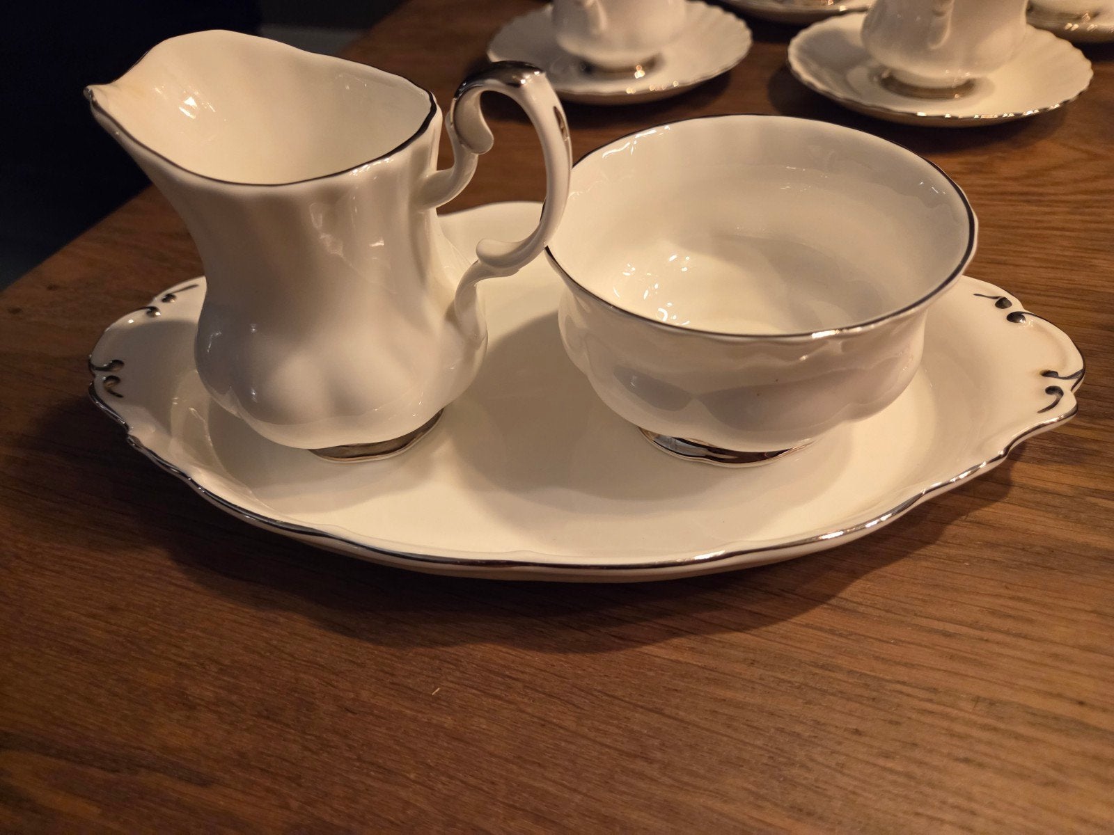 Royla Albert chantilly porseleinen theeservies met zilveren, Ophalen of Verzenden