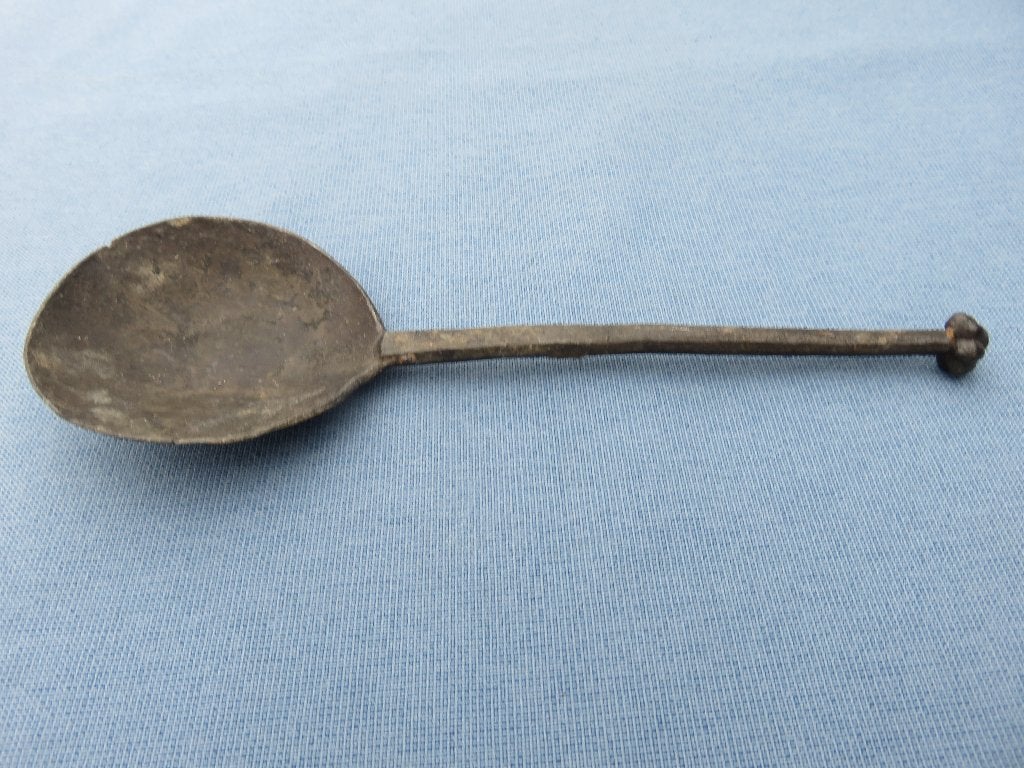 Lepel met bloem einde in tin - 16e eeuw - bodemvondst, Antiek en Kunst, Antiek | Tin, Ophalen of Verzenden