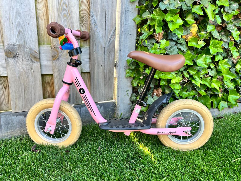 Bandits and Angels loopfiets, Kinderen en Baby's, Speelgoed | Buiten | Voertuigen en Loopfietsen, Ophalen, Gebruikt, Loopfiets