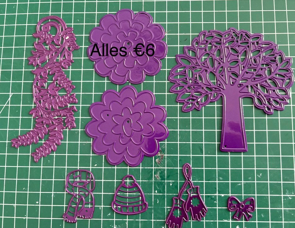 Stansmallen Set - Bloemen, Boom, Winter, Hobby en Vrije tijd, Ophalen of Verzenden, Zo goed als nieuw, Overige thema's, Pons of Mal