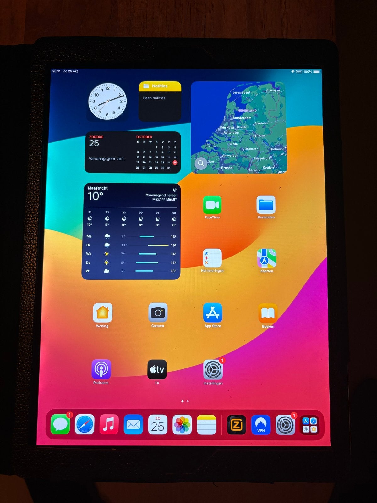 iPad Pro 12,9" (2e gen) 256GB 4G/Sim + Hoes, 13 inch of meer, Ophalen of Verzenden, Zo goed als nieuw, Apple iPad Pro