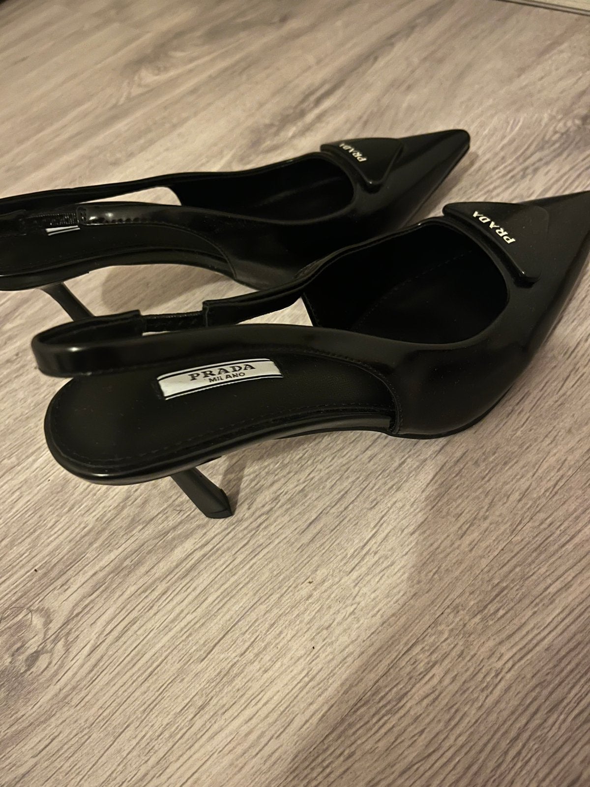 Prada hakken, Kleding | Dames, Schoenen, Pumps, Zwart, Ophalen of Verzenden, Zo goed als nieuw