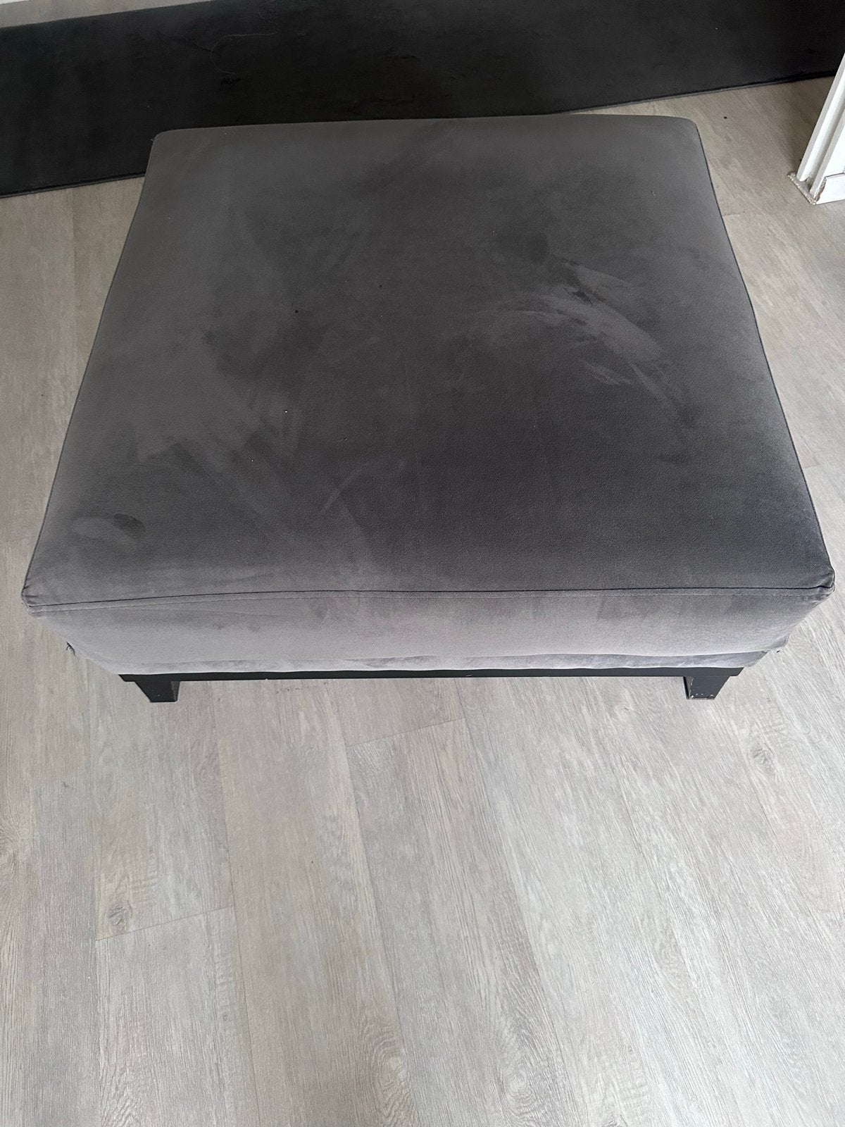 Grijze vierkante poef 90x90 cm, Ophalen, Gebruikt, Vierkant, 75 tot 100 cm