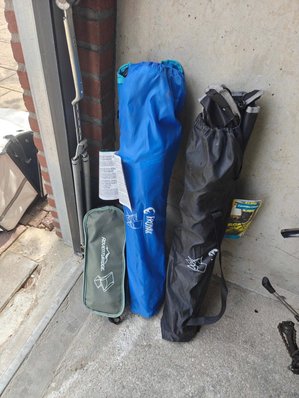 Campingstoelen - Froyak & Adventuridge (2 stuks), Caravans en Kamperen, Ophalen of Verzenden, Nieuw