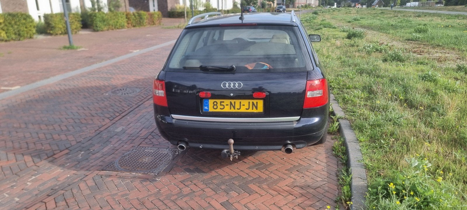 VANDAAG OPHALEN Audi A6 2.4 V6 Avant Quattro 170pk  AUT 2003, Auto's, Automaat, Automatische klimaatregeling, Beige, Blauw