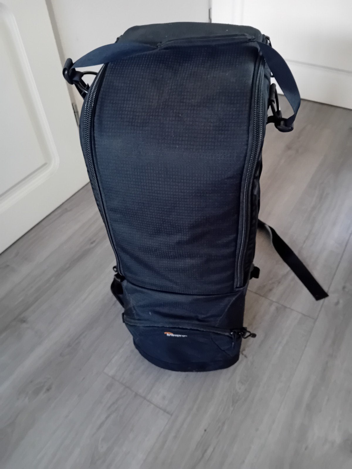 Lowepro Lens Trekker 600 AW III, Lowepro, Rugtas, Ophalen of Verzenden, Zo goed als nieuw