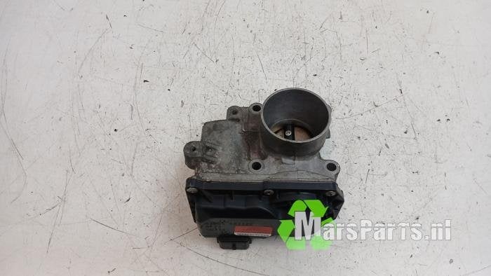 Gasklephuis van een Renault Clio
