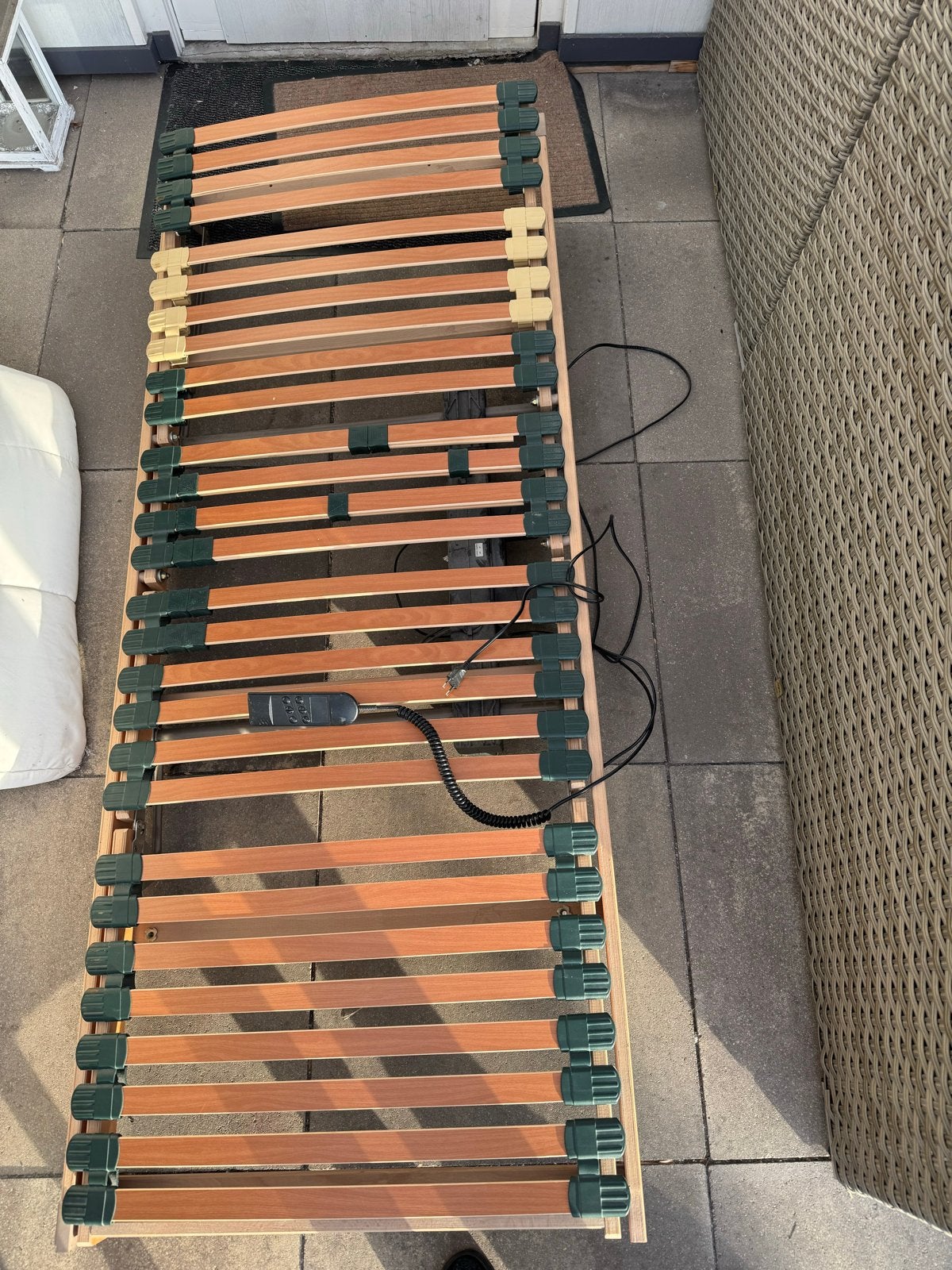 Elektrisch verstelbare lattenbodem 80 x200 cm, Ophalen, Gebruikt, Eenpersoons, 80 cm
