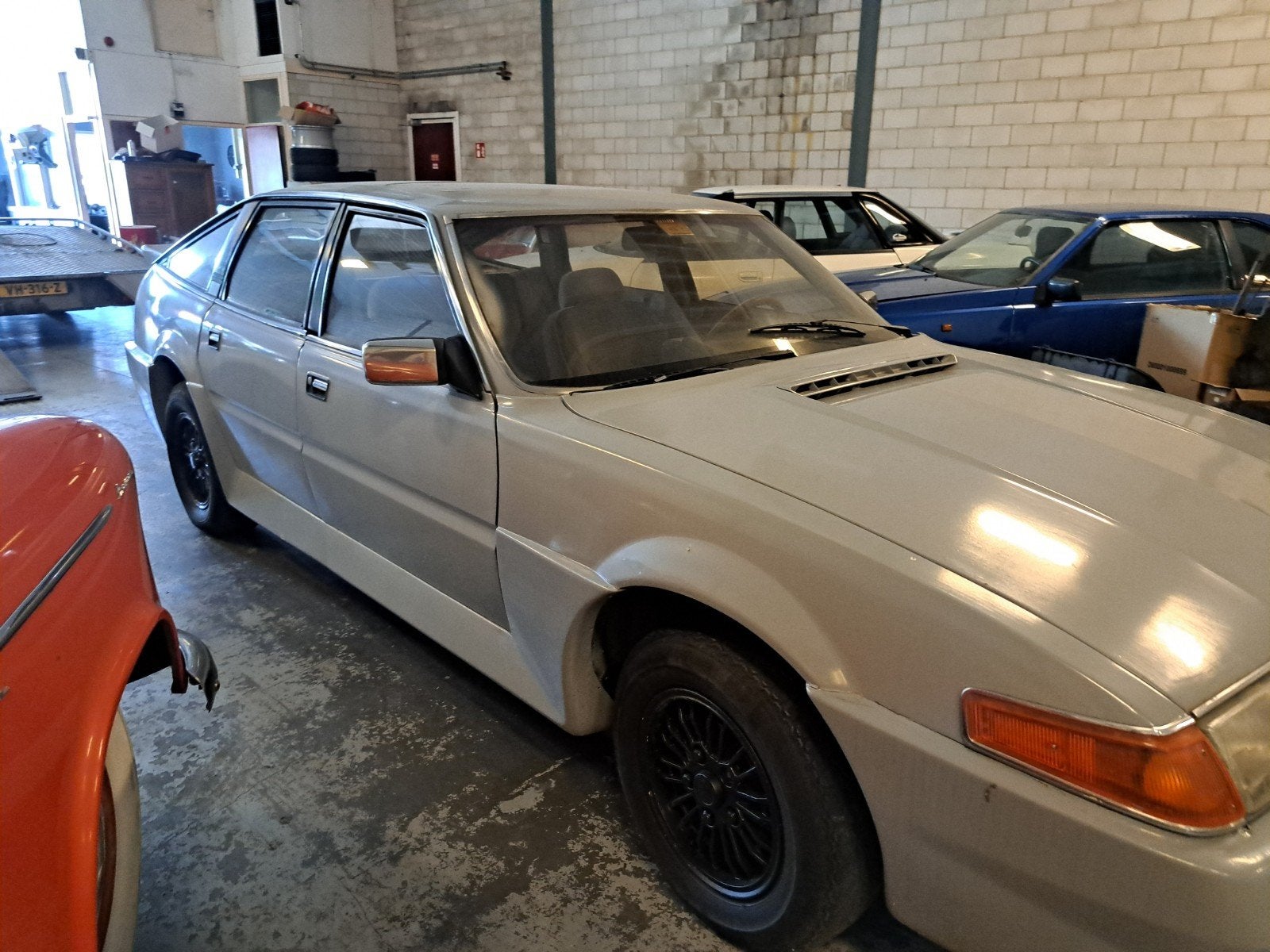 Rover 3500 van den plas 3.5 v8, Auto's, Oldtimers, Bedrijf, Ford, Coupé, Ophalen