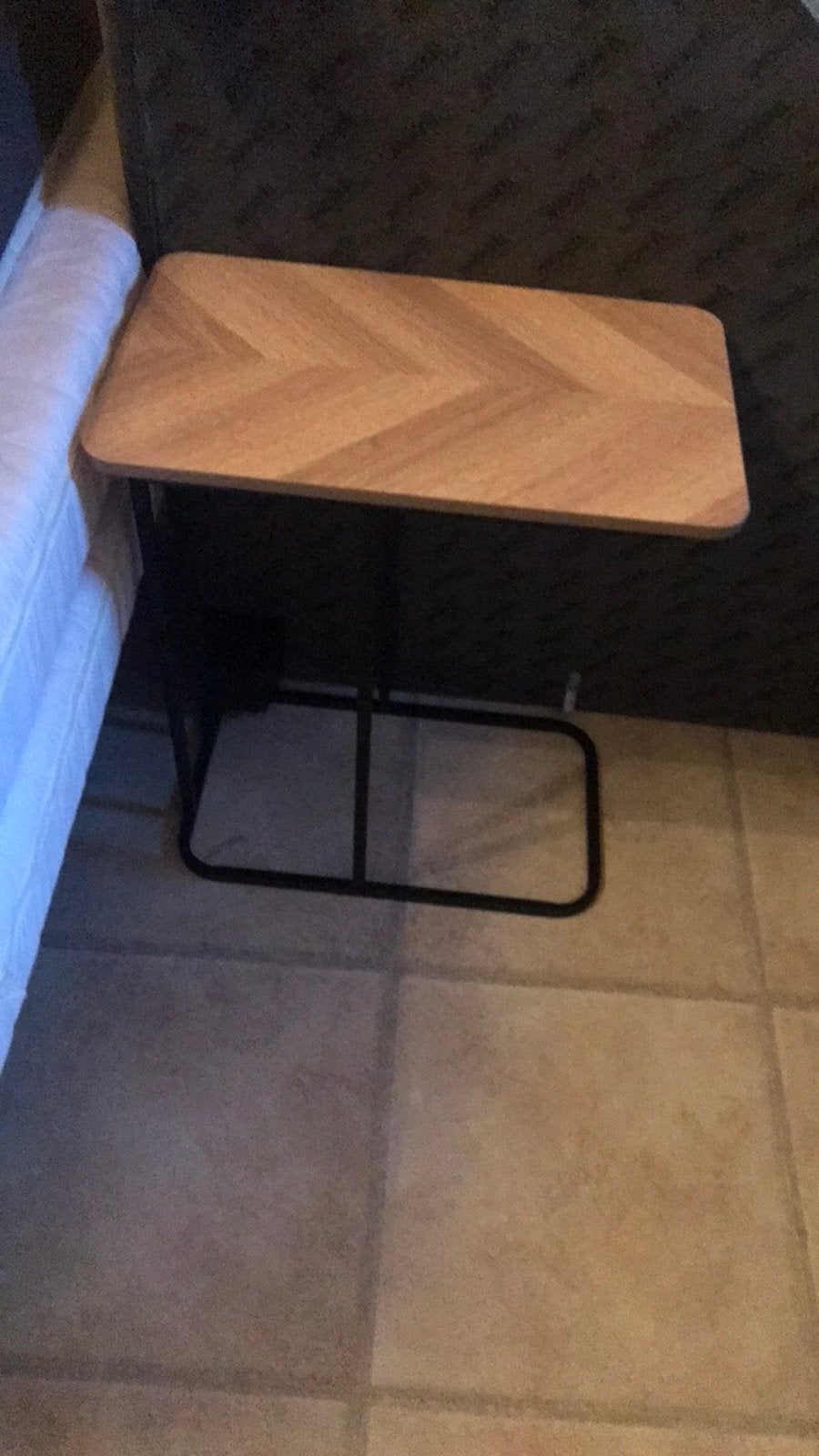 Bijzettafel, Ophalen of Verzenden, Zo goed als nieuw