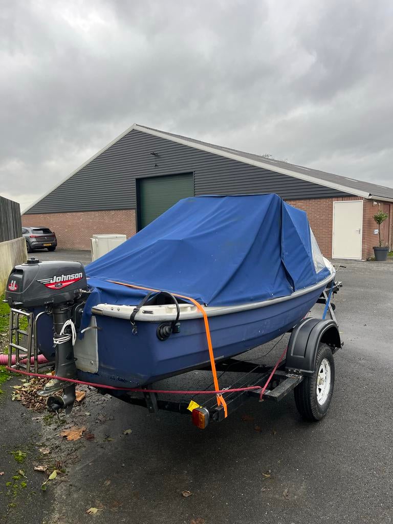 Antaris 400 sloep met 5 pk Johnson motor, Watersport en Boten, Sloepen, Ophalen, Gebruikt, Tot 10 pk, 3 tot 6 meter