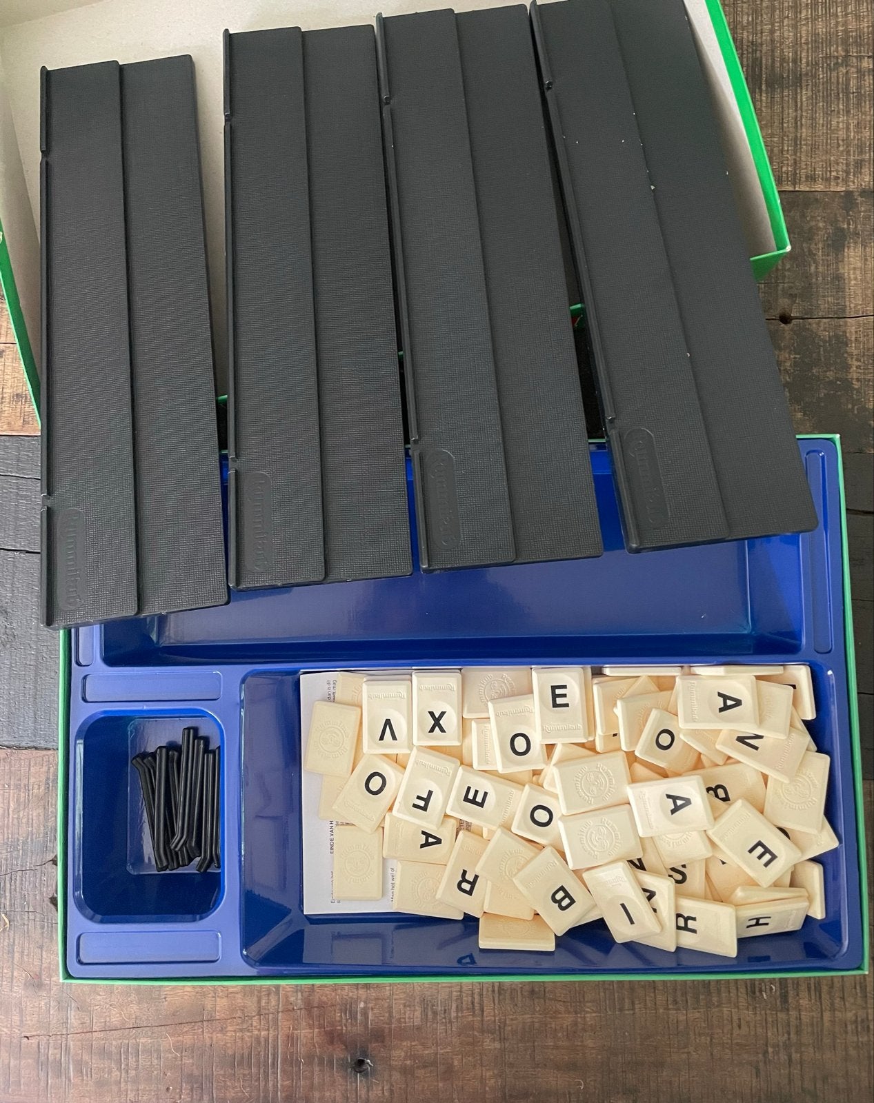 Rummikub Woordspel Compleet - Familiespel met Letters, Drie of vier spelers, Ophalen of Verzenden, Gebruikt