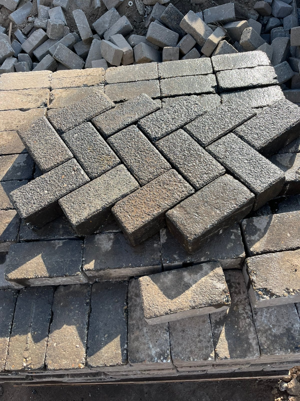 Nette beton klinkers Antraciet, Ophalen, Zo goed als nieuw, Beton, Klinkers