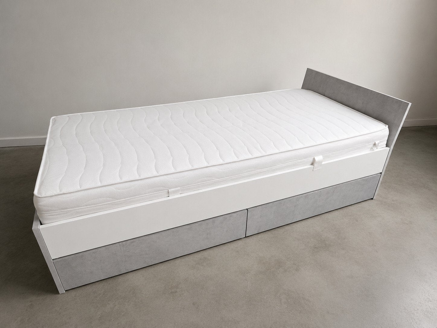 Single bed with mattress (200x90cm), Ophalen, Gebruikt, 90 cm, Eenpersoons