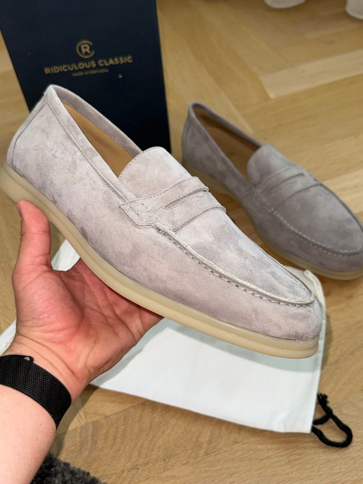 Ridiculous Classic Penny Loafers - Lichtgrijs Suède -Maat 46, Loafers, Overige kleuren, Nieuw, Ophalen of Verzenden
