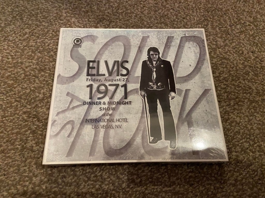 Elvis 2CD - Solid as Rock (Dinner&Midnight show) - SEALED!, Cd's en Dvd's, Verzenden, Nieuw in verpakking, Rock-'n-roll