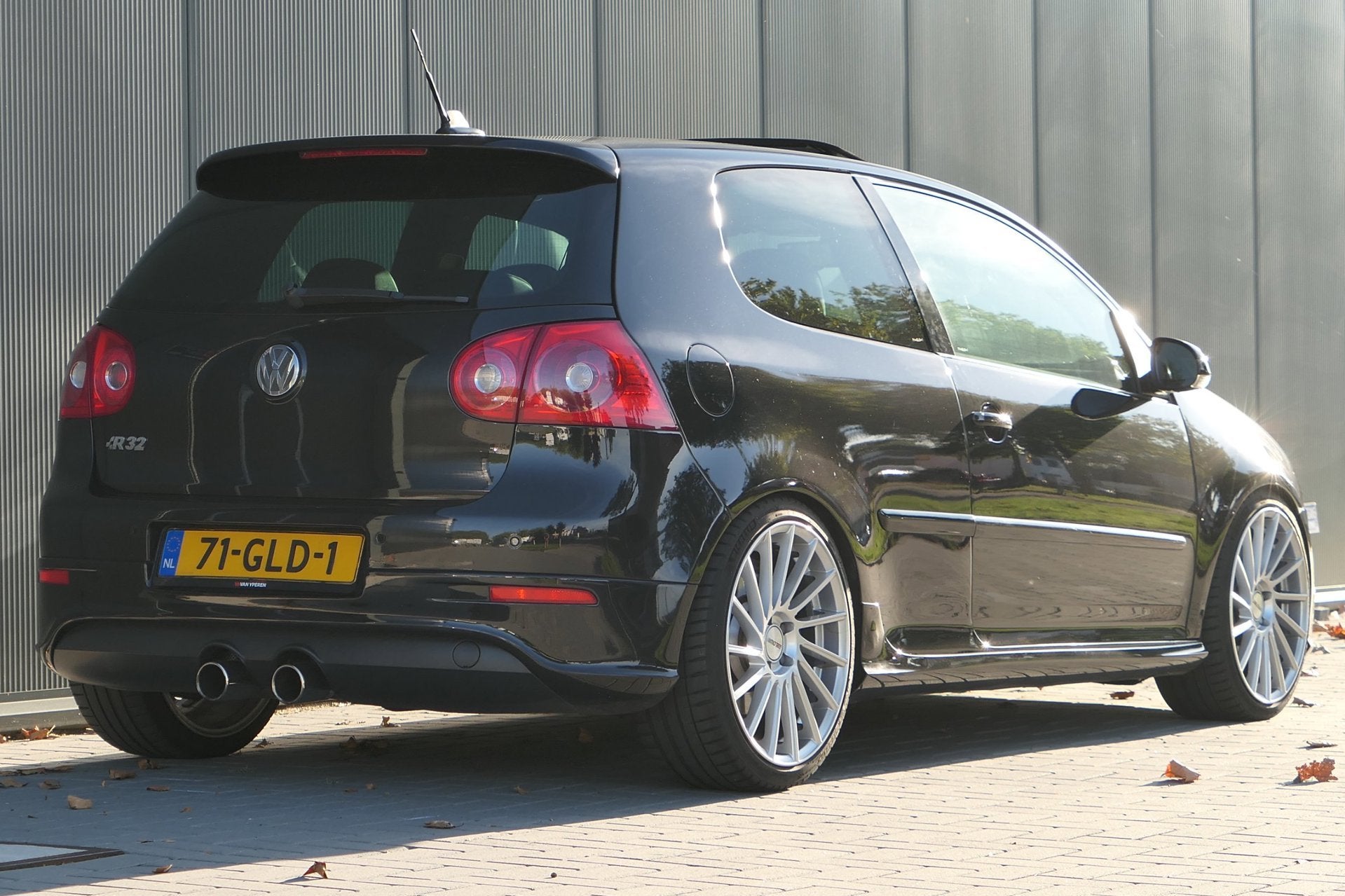 Volkswagen Golf 3.2 R32 Pano Leder Navi Cruise Stoelverwarmi, Auto's, Volkswagen, Gebruikt, Zwart, 3189 cc, Zwart