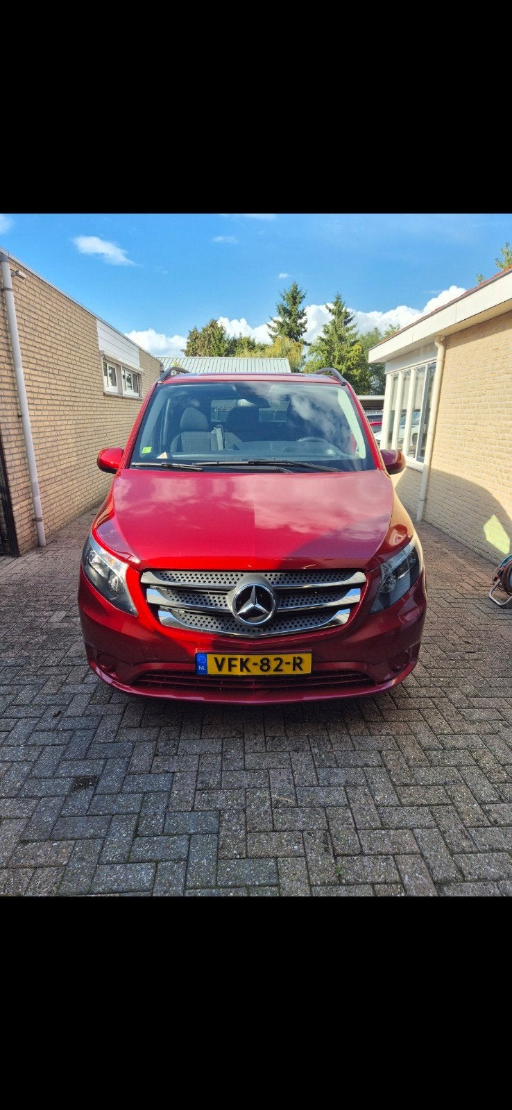 Mercedes-Benz Vito 2.1 CDI 100KW 2020 Rood, 136 pk, Euro 6, 4 cilinders, 1994 kg