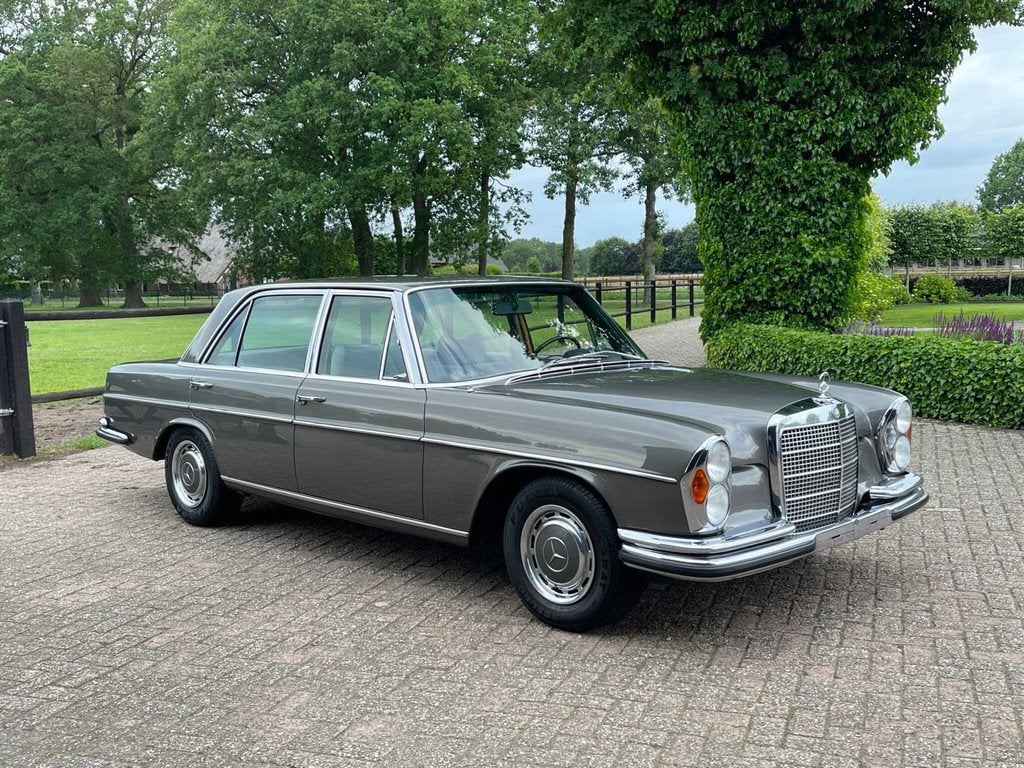 Mercedes-Benz 300 SEL 6.3 ,Airco in mooie staat, Auto's, Automaat, Achterwielaandrijving, Mercedes-Benz, Grijs