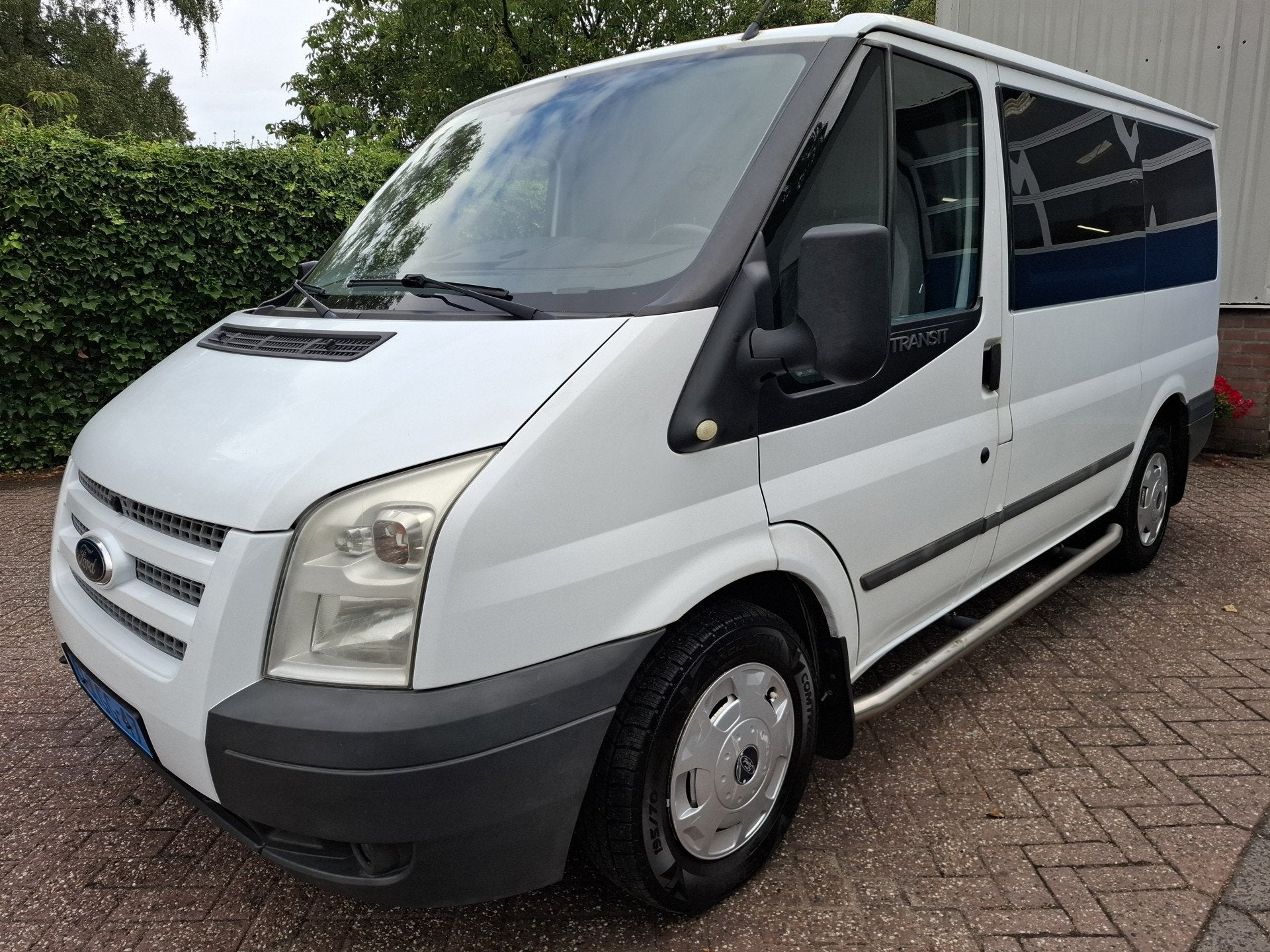 Ford Transit Kombi 2.2 TDCi TURBO DEFECT 3995.- INCL BTW 9-P, Auto's, Voorwielaandrijving, Euro 5, Gebruikt, Wit