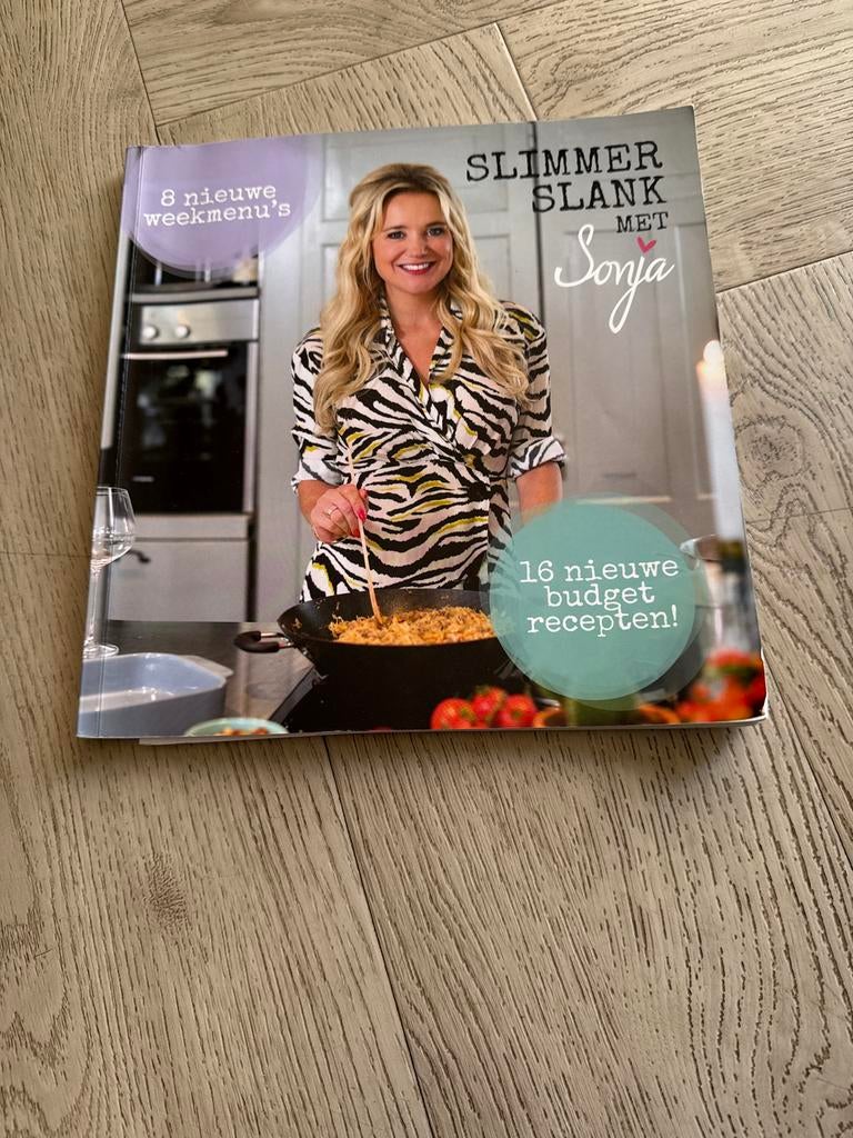Slimmer Slank met Sonja Bakker kookboek, Hoofdgerechten, Ophalen of Verzenden, Zo goed als nieuw, Gezond koken