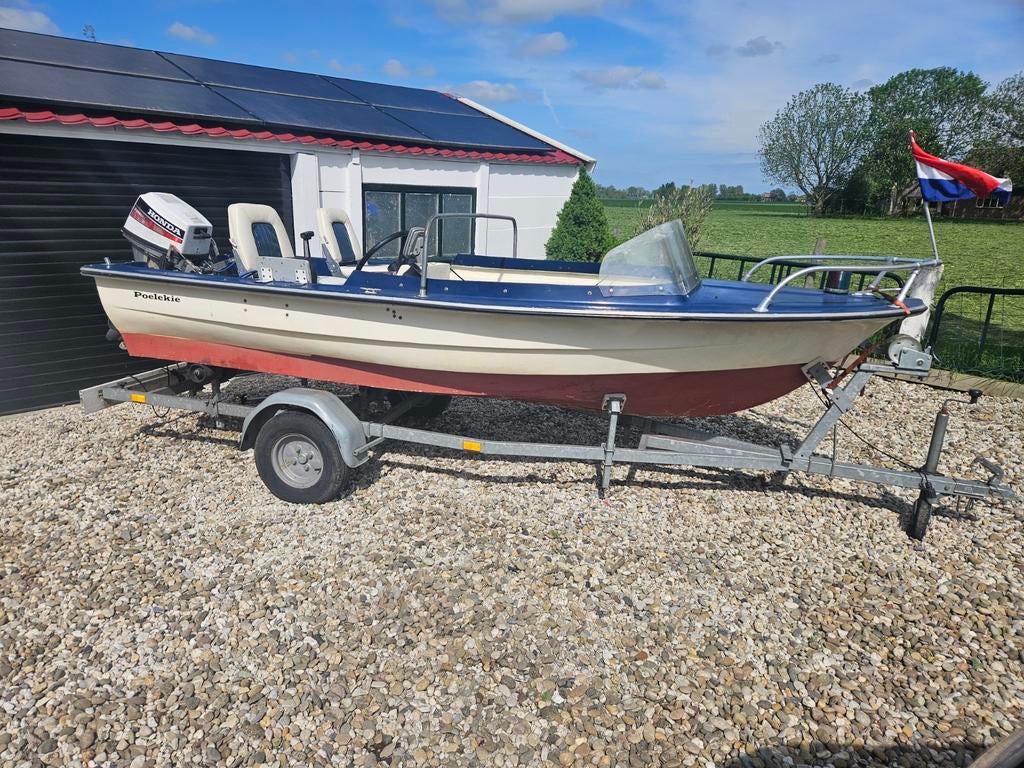 Stabiele visboot met Honda buitenboordmotor, Ophalen, Gebruikt, Minder dan 70 pk, Buitenboordmotor