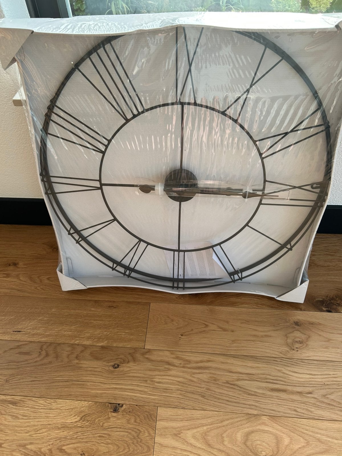 Nieuwe wandklok, Ophalen of Verzenden, Zo goed als nieuw, Wandklok