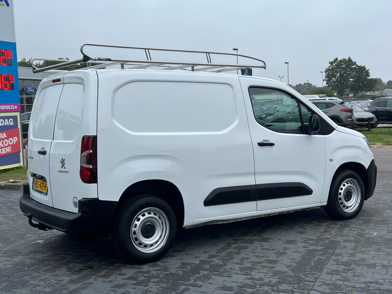 Peugeot Partner 1.5 BLUEHDI PRO AIRCO 148.170KM-NAP, Voorwielaandrijving, Stof, Gebruikt, 4 cilinders