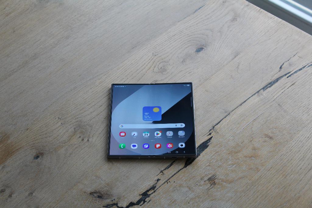 Samsung Galaxy Z Fold6 - 256GB - Zilver | Samsung Garantie, Samsung, Touchscreen, Ophalen of Verzenden, Zo goed als nieuw