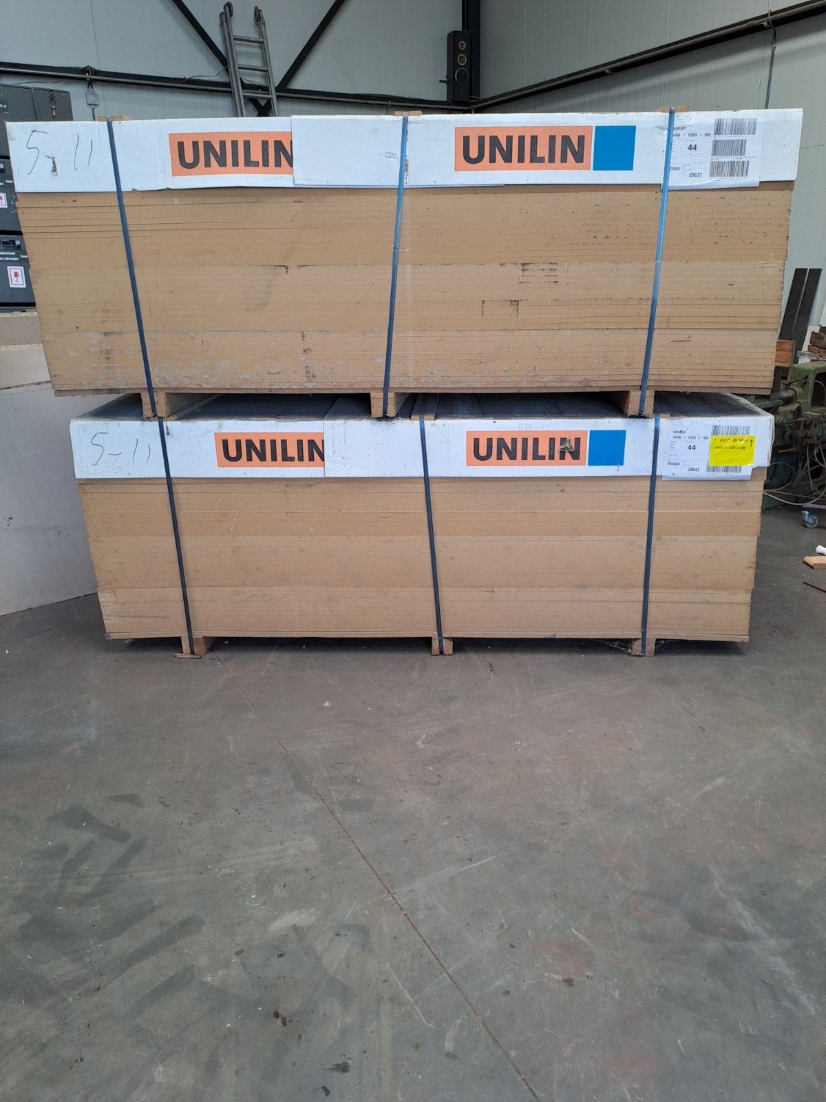 MDF  2440 x 1220 x 180, Ophalen