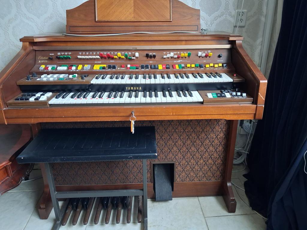 Orgel elektrisch van het merk Electone (Gratis), Ophalen, Gebruikt, 2 klavieren, Orgel