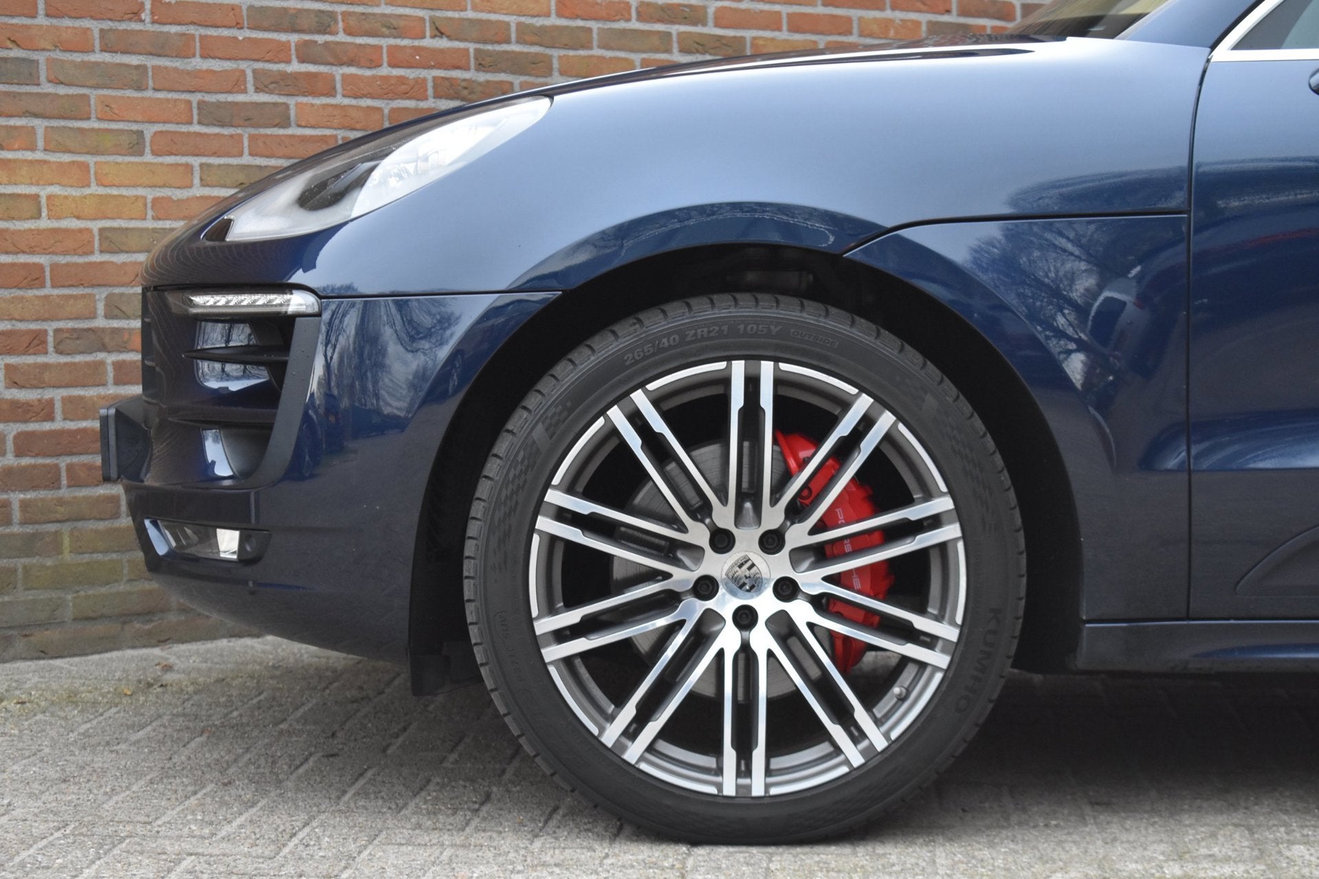 Foto 6 van Porsche Macan 3.0 GTS '17 Pano LED Leder Sport Chrono Navi C