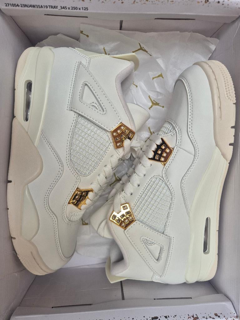 Air Jordan 4 WMNS "White/Metallic Gold"., Nike Air Jordan, Wit, Nieuw, Ophalen of Verzenden