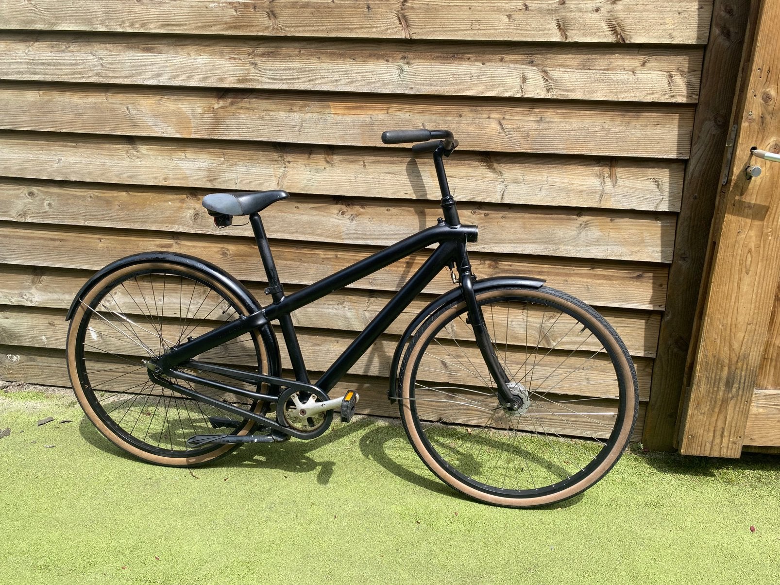 Zwarte VANMOOF VAN MOOF 28 inch, Fietsen en Brommers, Minder dan 10 versnellingen, 56 cm of meer, Zo goed als nieuw, Ophalen