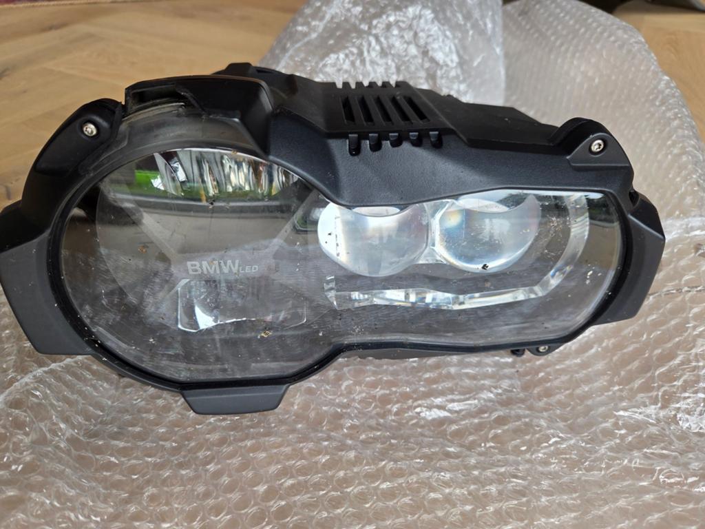 Beschadigde originele LED koplamp BMW R1200GS (2017), Motoren, Ophalen
