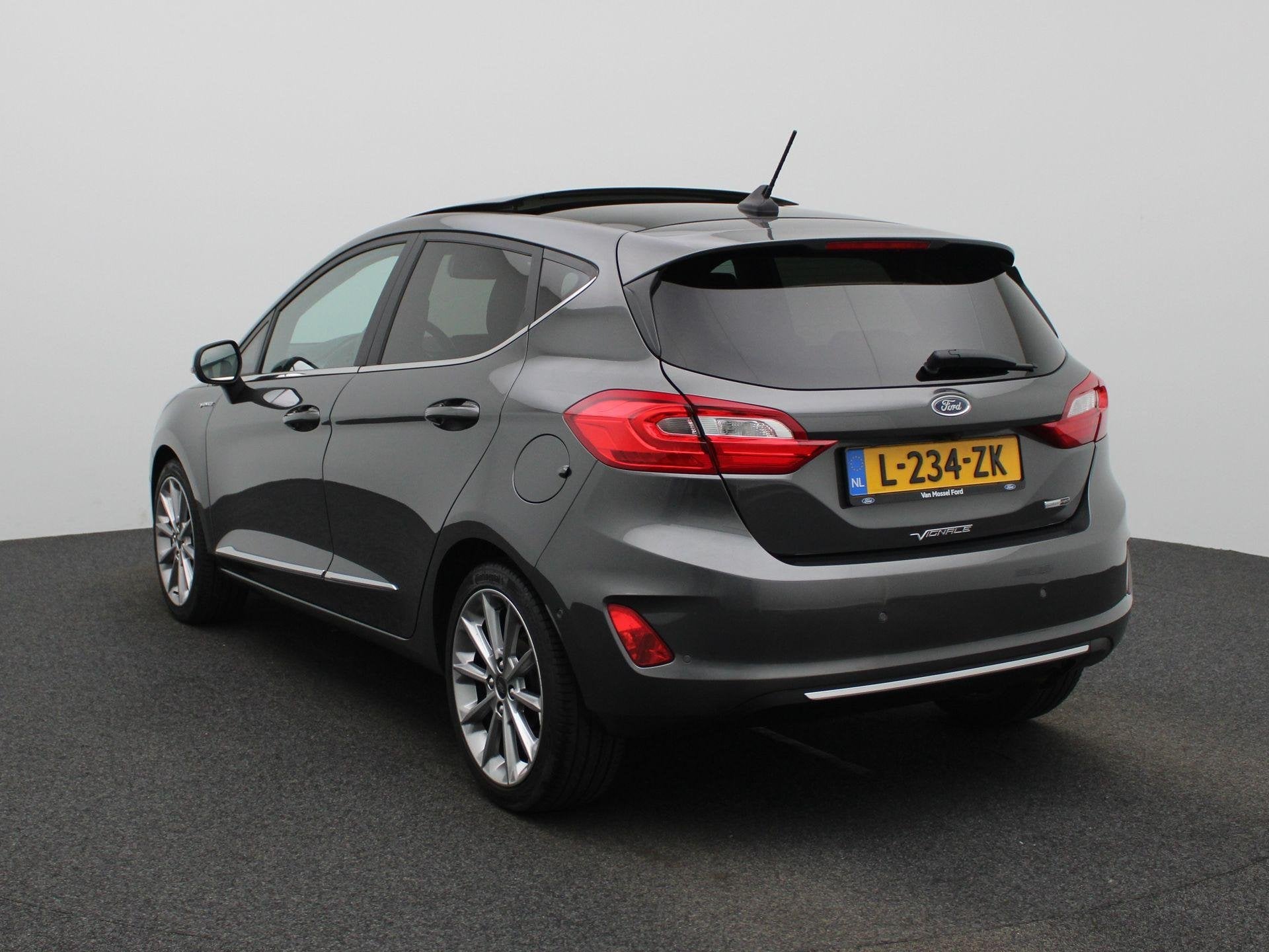 Ford Fiesta 1.0 EcoBoost Hybrid Vignale Panoramadak | Winter, Auto's, Ford, Voorwielaandrijving, 12 maanden, 125 pk, Gebruikt