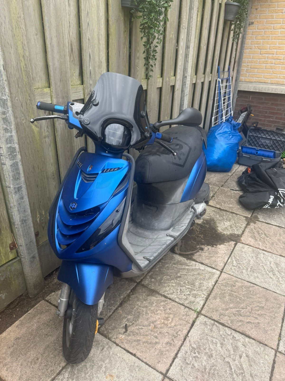 Piaggio Zip C25 4 takt 2V, Fietsen en Brommers, Scooters | Piaggio, Ophalen, Gebruikt, Maximaal 45 km/u, Zip