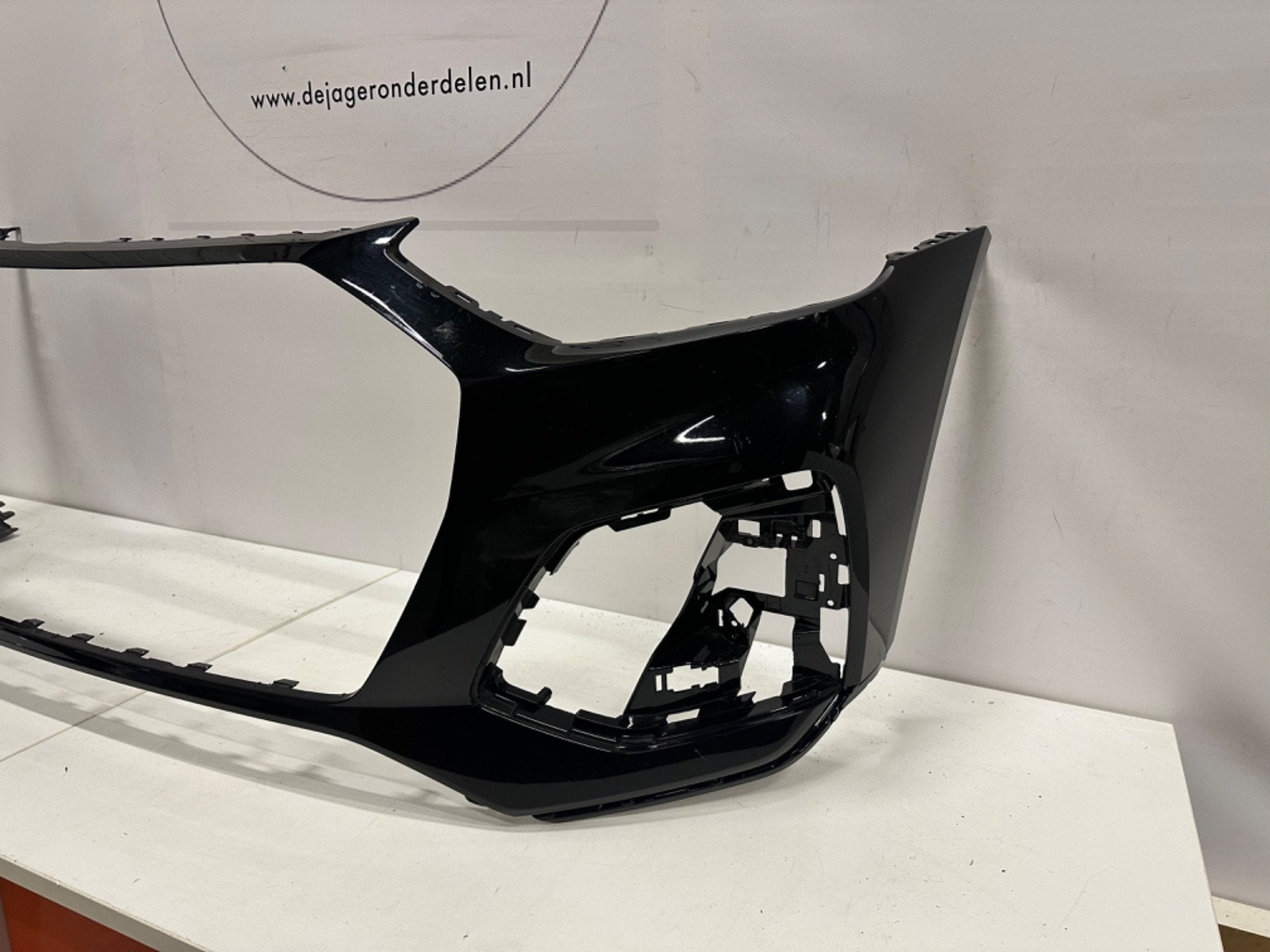 AUDI Q5 SQ5 80A S LINE FACELIFT VOORBUMPER BUMPER 80A807437P, Gebruikt, Voor, AUDI AG, Auto-Union-Strasse 1
85045  Ingolstadt, DE