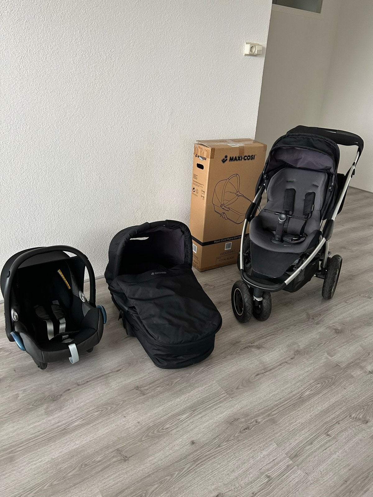 Maxi Cosi Mura 3-delig: Kinderwagen, Reiswieg & Autostoel, Kinderen en Baby's, Kinderwagens en Combinaties, Gebruikt, Ophalen of Verzenden