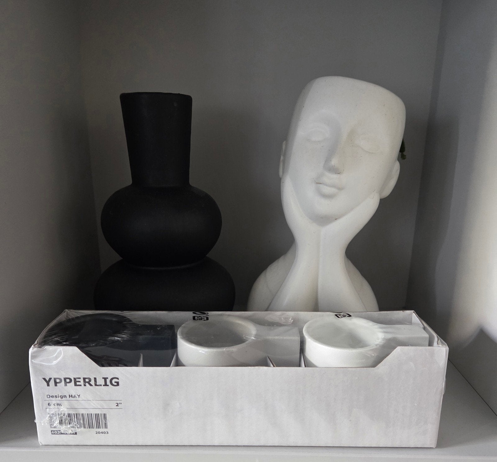 IKEA YPPERLIG Kandelaars - Nieuw in verpakking, Overige materialen, Nieuw, Ophalen of Verzenden, Grijs