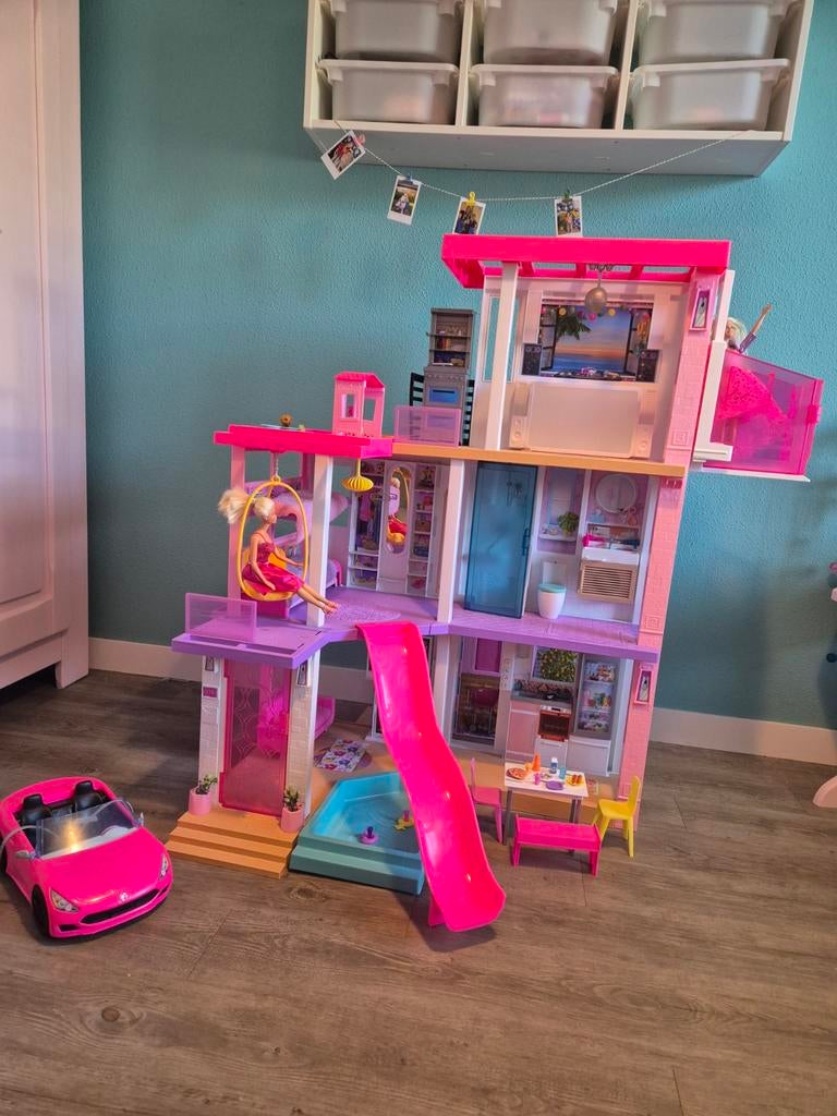 Barbie Dreamhouse, Ophalen of Verzenden, Zo goed als nieuw, Poppenhuis
