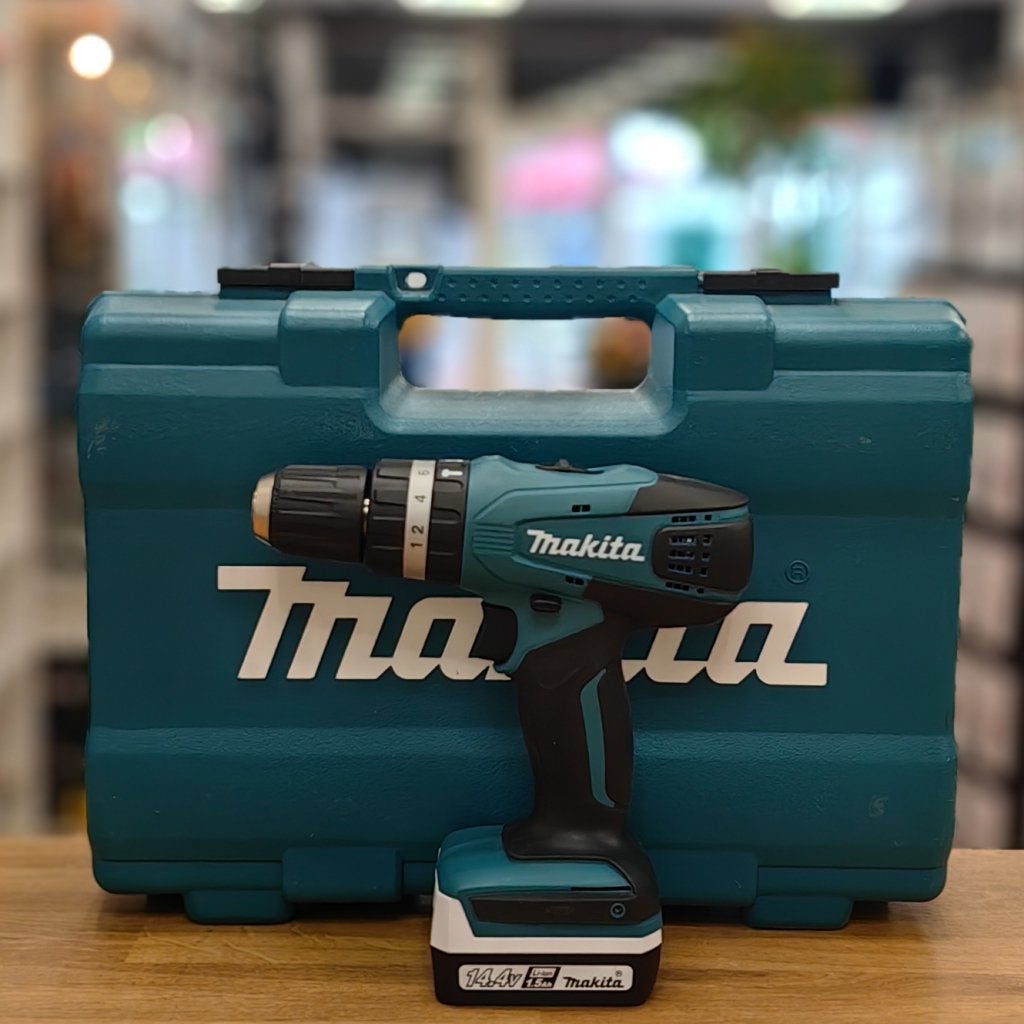 Makita HP347D 14,4 V Klopboor-/schroefmachine - Netjes, Doe-het-zelf en Verbouw, Gereedschap | Boormachines, Makita, Zo goed als nieuw