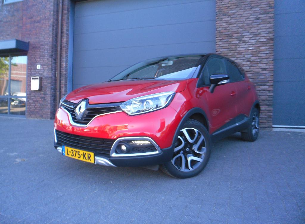 Renault Captur 1.2 TCe Xmod Automaat 80d KM Clima Cruise PDC, Auto's, Renault, Bedrijf, Captur, ABS, Achteruitrijcamera, Airbags